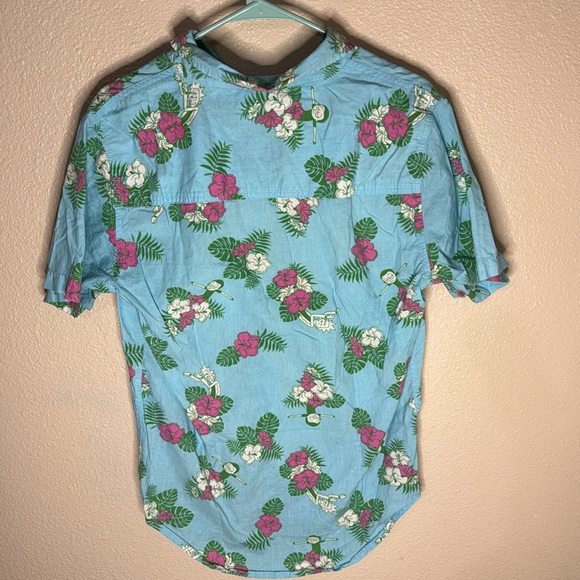 Rick and Morty Men’s Shirt Size M - Picture 5 of 5